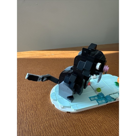 Lego Black Cat With Pumpkin - Picture 2 of 6